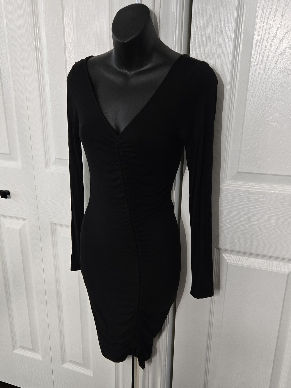 Fashion Nova Black Long Sleeve V-Neck Ruched Bodycon Dress